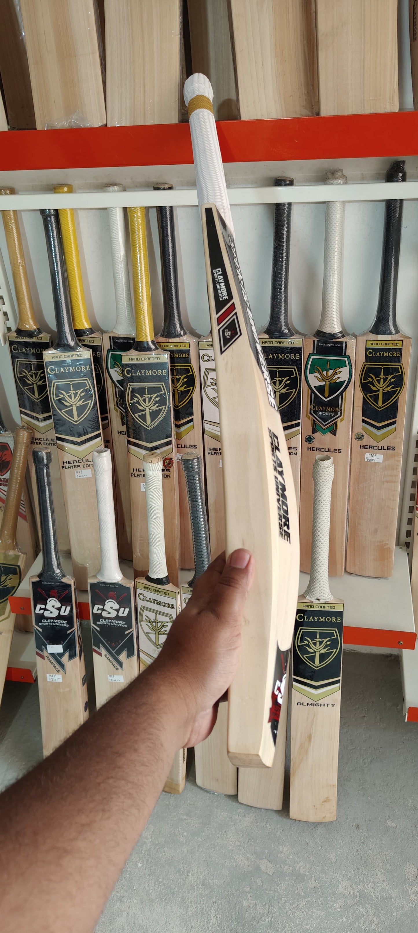 Explosive - Grade 1 English Willow Cricket Bat