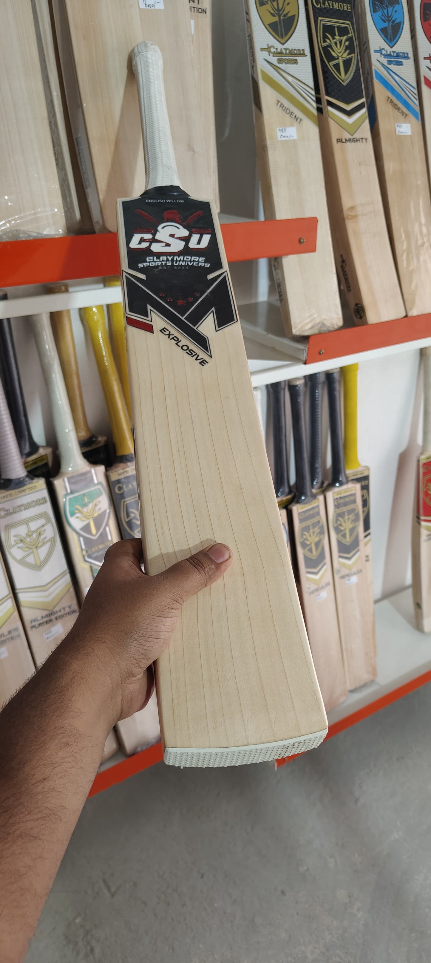 Explosive - Grade 1 English Willow Cricket Bat